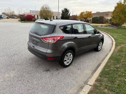 2013 Ford Escape S
