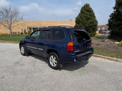 Indigo Blue Metallic 2004 GMC Envoy SLT