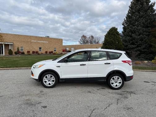 2015 Ford Escape S