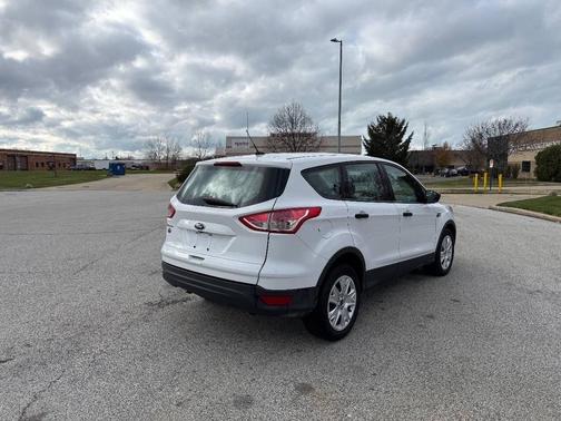 2015 Ford Escape S