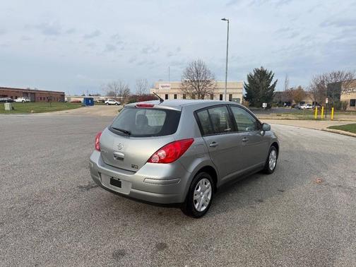 2012 Nissan Versa 1.8 S
