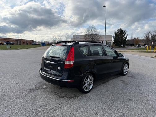 2010 Hyundai Elantra Touring GLS