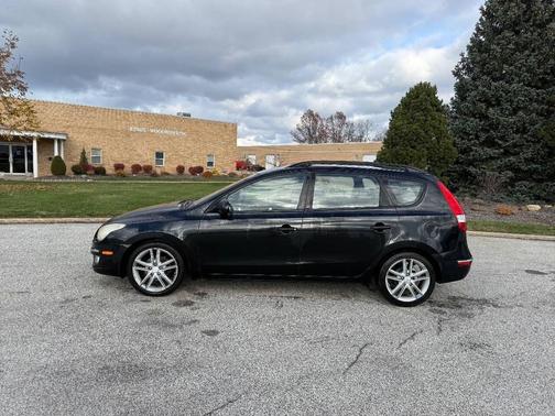 2010 Hyundai Elantra Touring GLS