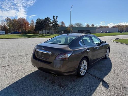 2012 Nissan Maxima SV