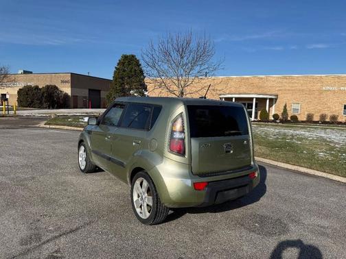 2010 Kia Soul !