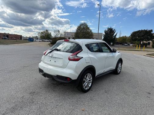 2015 Nissan Juke S