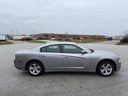 2011 Dodge Charger Base