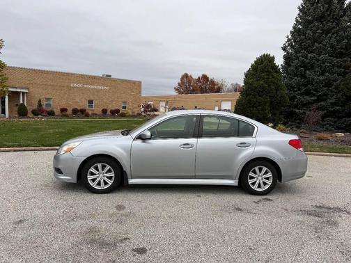 2012 Subaru Legacy Premium