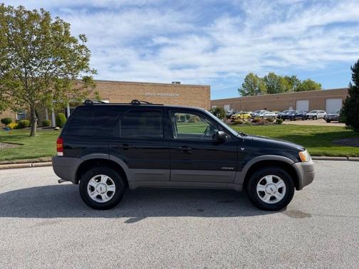 Black Clearcoat 2002 Ford Escape XLT