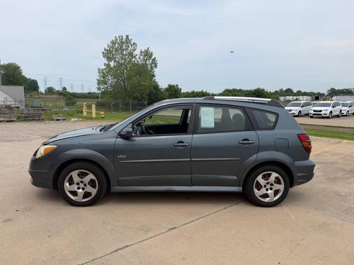 Neptune 2007 Pontiac Vibe Base
