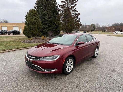 2015 Chrysler 200 Limited