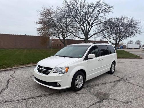 2011 Dodge Grand Caravan Crew