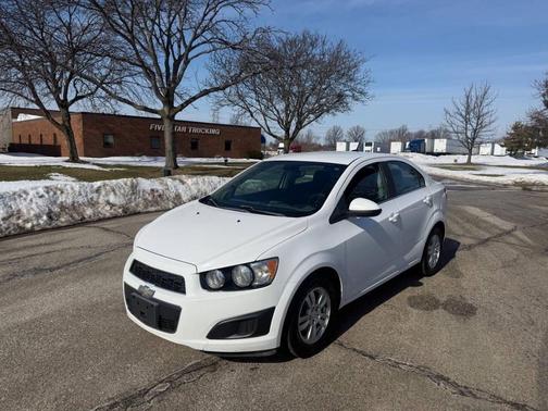 2012 Chevrolet Sonic 2LT