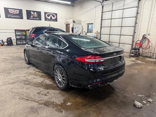 2017 Ford Fusion SE
