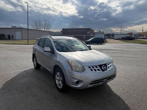 2011 Nissan Rogue SV