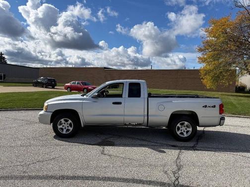 2007 Dodge Dakota SLT Club Cab