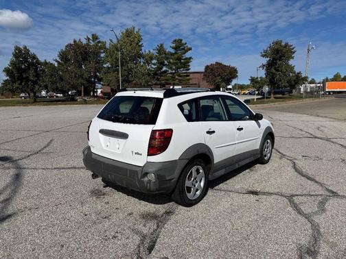 2008 Pontiac Vibe Base