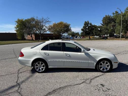2008 Mercedes-Benz E-Class 4MATIC