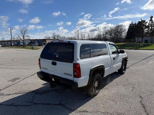 2003 Chevrolet Silverado 1500 LS