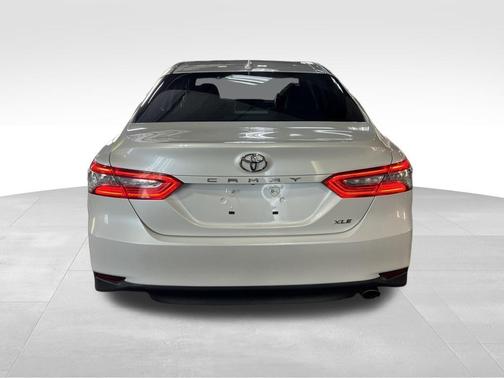 2019 Toyota Camry XLE
