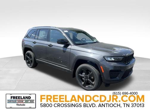 2025 Jeep Grand Cherokee Laredo