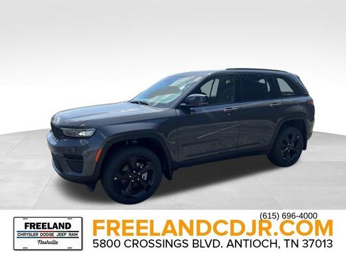 2025 Jeep Grand Cherokee Laredo