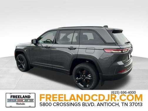 2025 Jeep Grand Cherokee Laredo