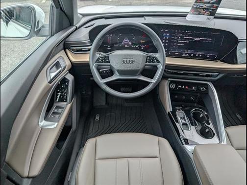 2025 Audi Q5 Premium