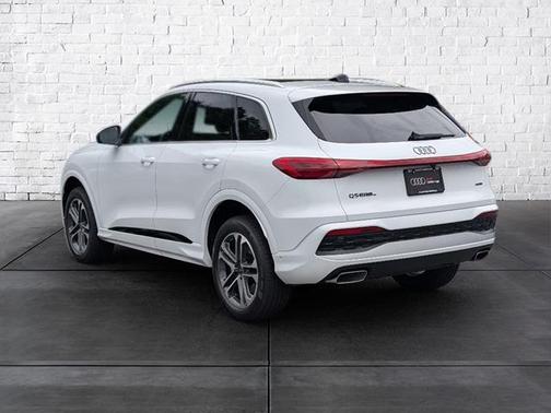 2025 Audi Q5 Premium