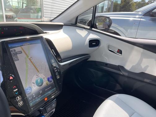 2022 Toyota Prius Limited