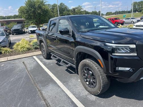 2022 Nissan Frontier PRO-4X