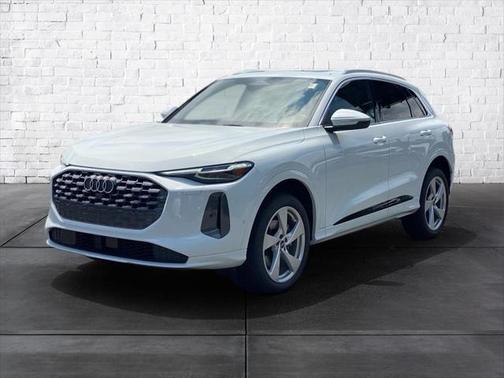 2025 Audi Q5 Premium Plus