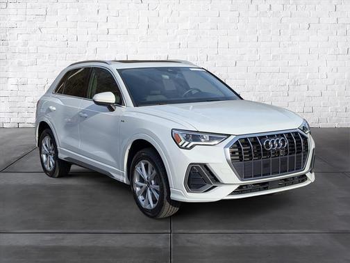 2023 Audi Q3 45 S line Premium Plus