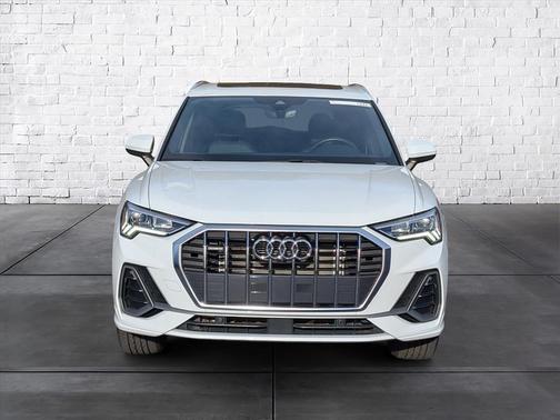 2023 Audi Q3 45 S line Premium Plus
