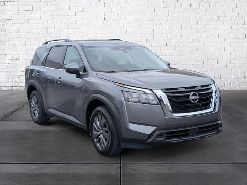2024 Nissan Pathfinder SV 4WD