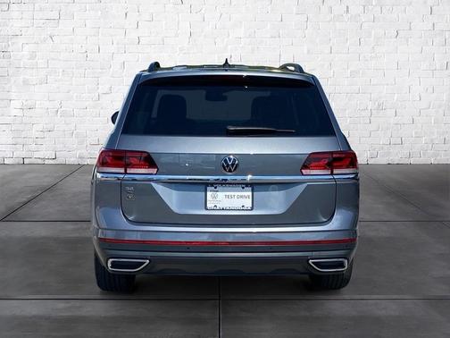 2022 Volkswagen Atlas 2.0T SE w/Technology