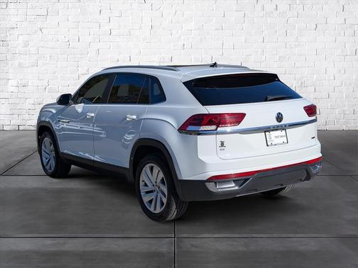 2020 Volkswagen Atlas Cross Sport 2.0T SE w/Technology 4MOTION