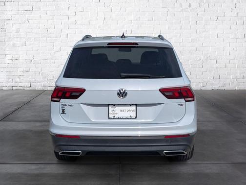 2018 Volkswagen Tiguan 2.0T SE
