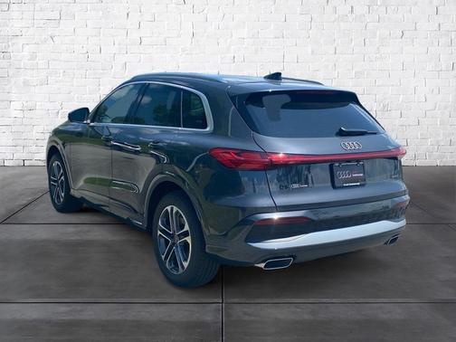 2025 Audi Q5 Prestige