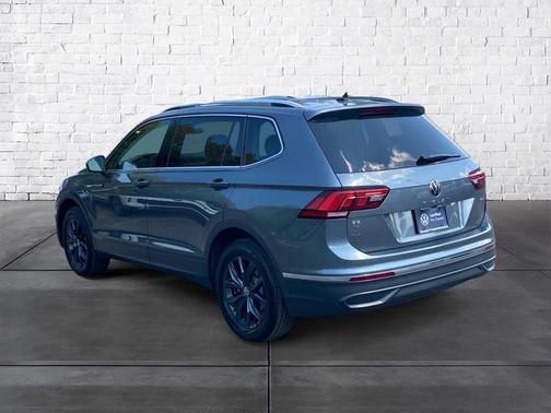 2024 Volkswagen Tiguan 2.0T SE 4MOTION