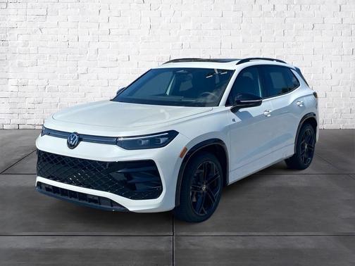 2025 Volkswagen Tiguan 2.0T SE R-Line Black