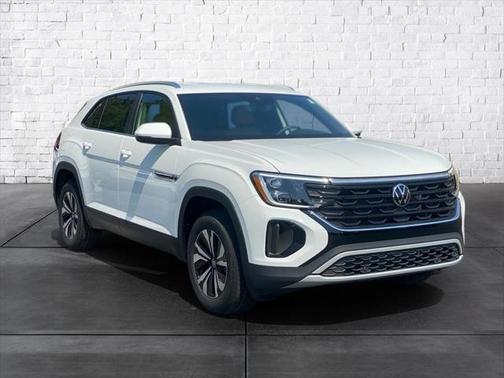 2025 Volkswagen Atlas Cross Sport 2.0T SE