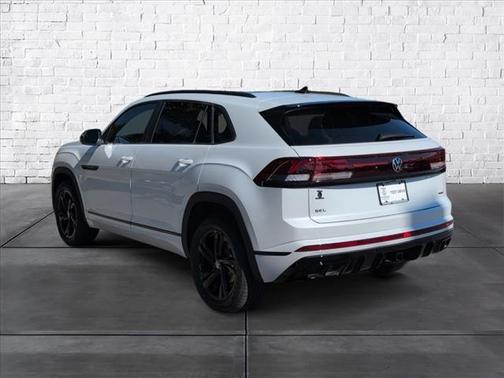 2026 Volkswagen Atlas Cross Sport 2.0T SEL