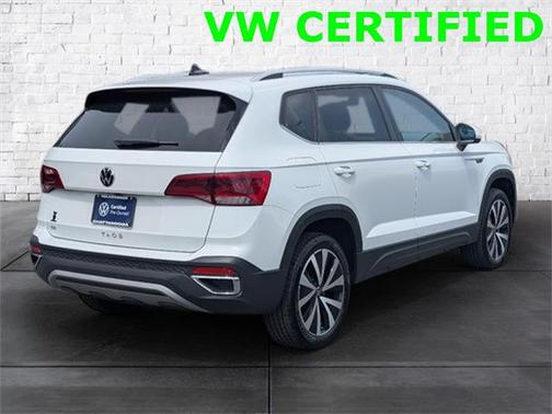 2024 Volkswagen Taos 1.5T SE