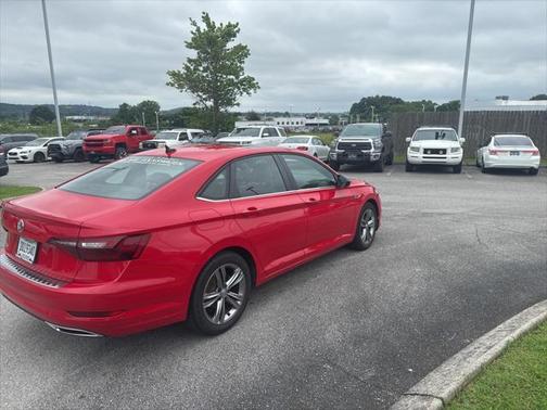2021 Volkswagen Jetta 1.4T R-Line