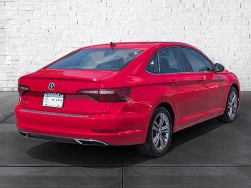 2021 Volkswagen Jetta 1.4T R-Line