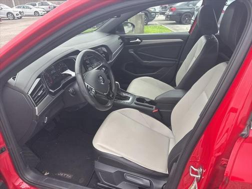 2021 Volkswagen Jetta 1.4T R-Line