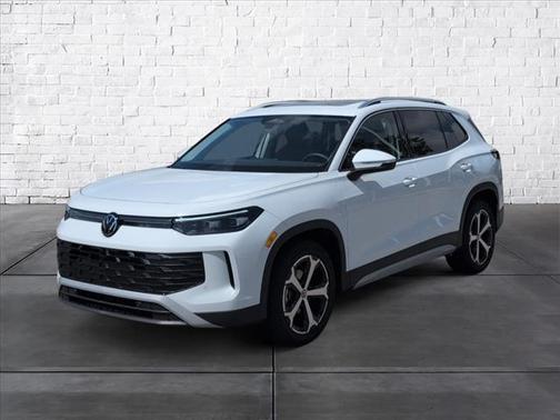 2025 Volkswagen Tiguan 2.0T SE