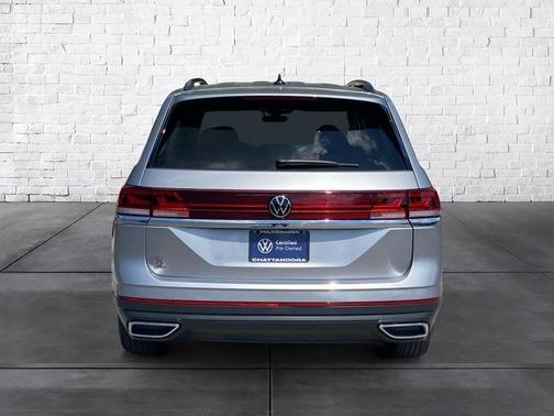 2024 Volkswagen Atlas 2.0T SE