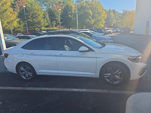 2023 Volkswagen Jetta 1.5T SE